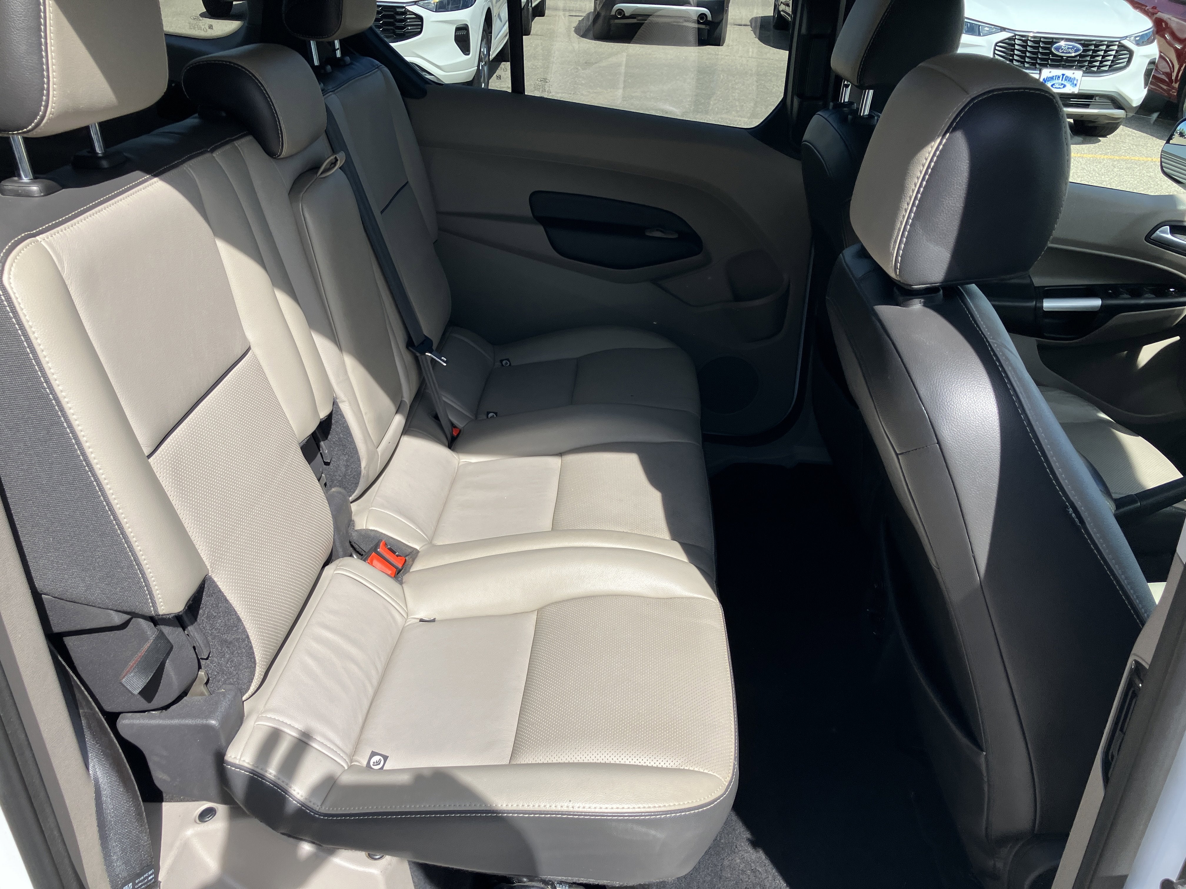 2014 Ford Transit Connect Wagon XLT