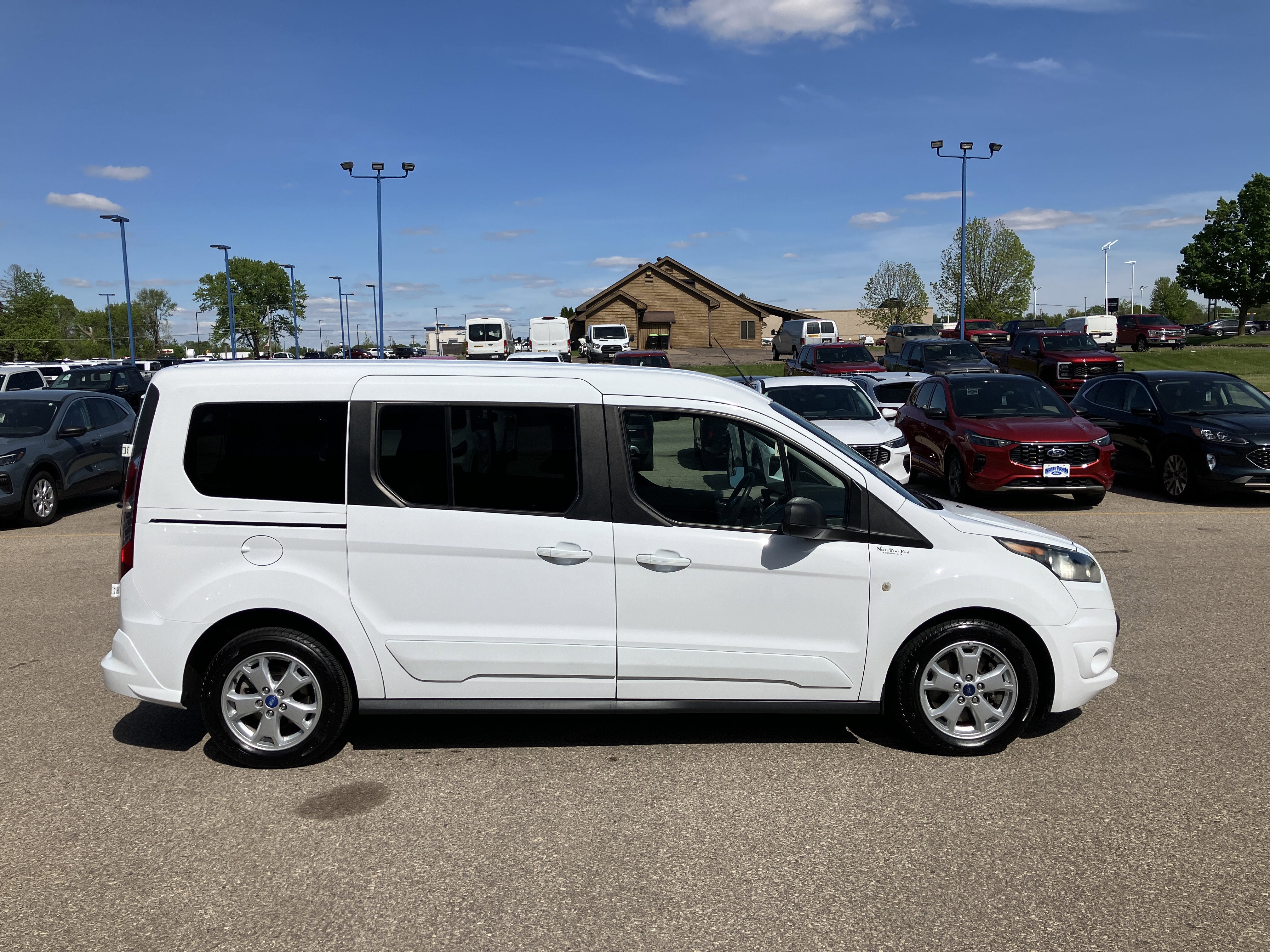 2014 Ford Transit Connect Wagon XLT