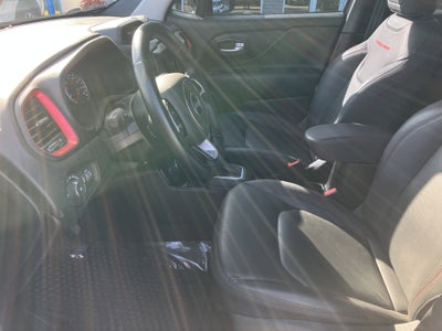 2023 Jeep Renegade Trailhawk