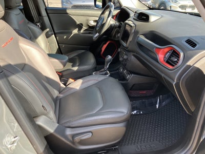 2023 Jeep Renegade Trailhawk