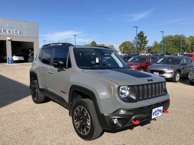 2023 Jeep Renegade Trailhawk