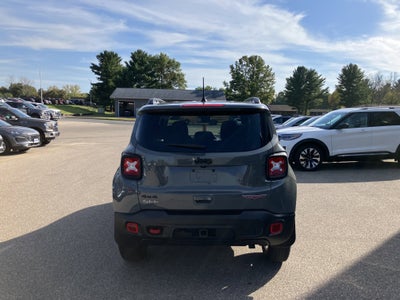 2023 Jeep Renegade Trailhawk